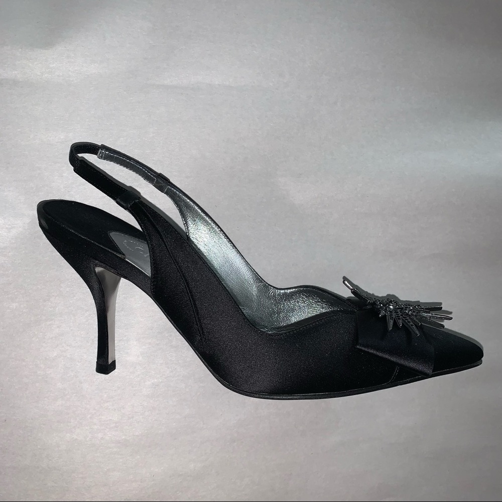 CHANEL size 37.5 black silk satin SLINGBACK stilletos with bow and CC starburst